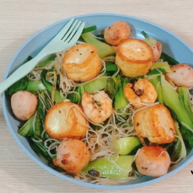 Bước 4 Thành phẩm Bún gạo lứt xào tôm
