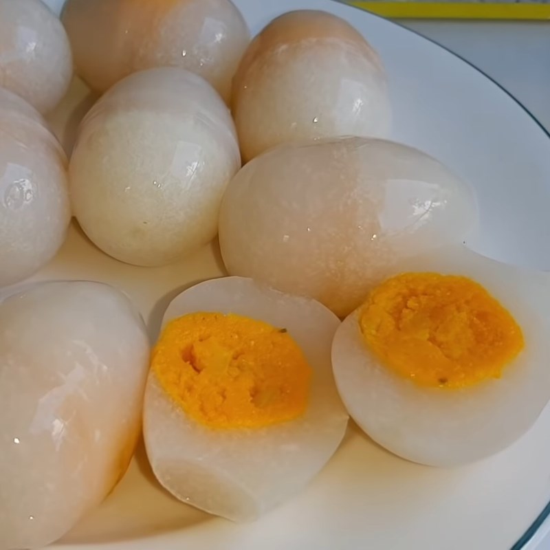 Bước 4 Thành phẩm Trứng vịt, trứng gà luộc chay