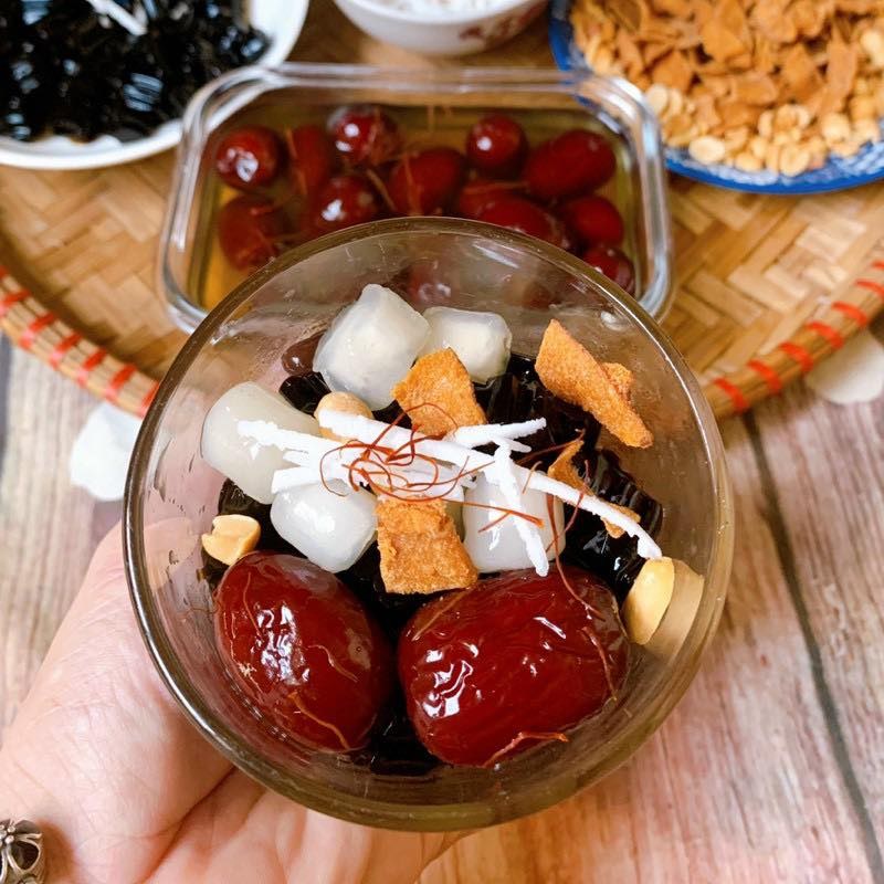 Bước 7 Thành phẩm Chè hạt sen táo đỏ