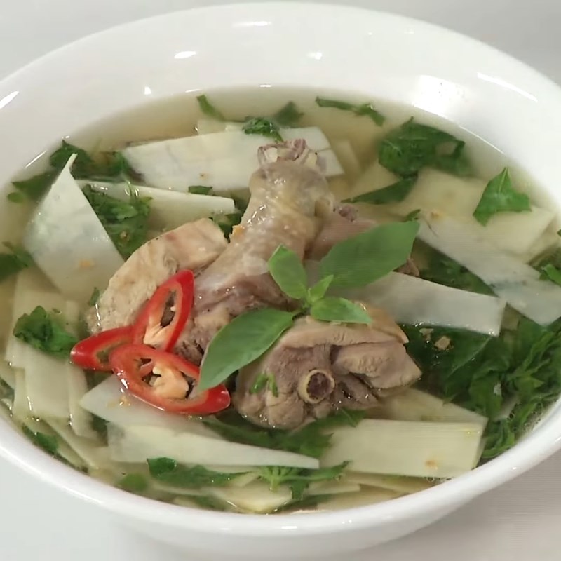 Bước 5 Thành phẩm Canh gà lá é