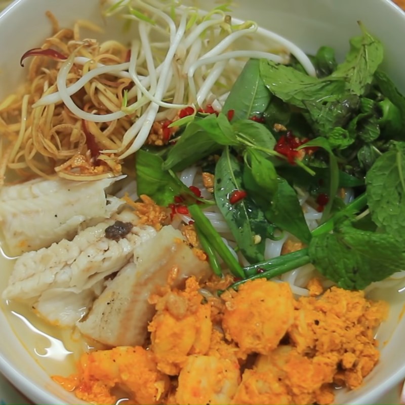 Bước 6 Thành phẩm Bún cá lóc tôm tươi