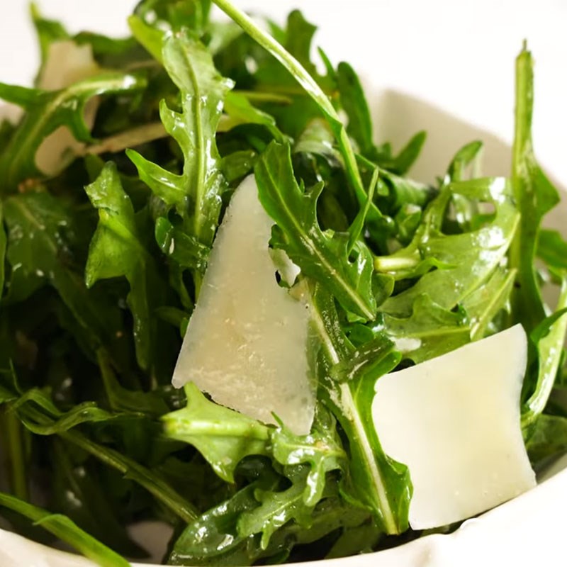 Bước 4 Thành phẩm Rocket salad phô mai giấm