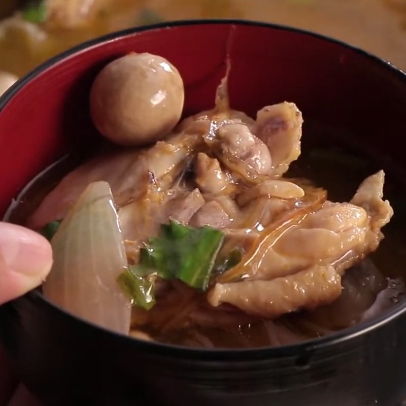 Bước 4 Thành phẩm Lẩu gà nấm chua cay