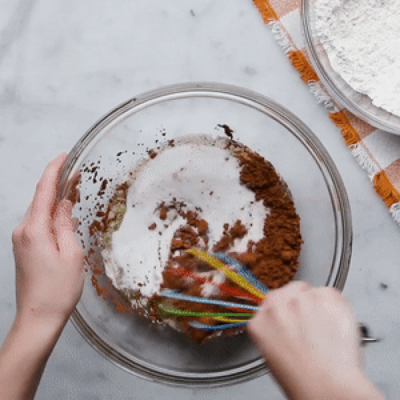 Bước 2 Trộn hỗn hợp bột cacao Bánh cacao socola