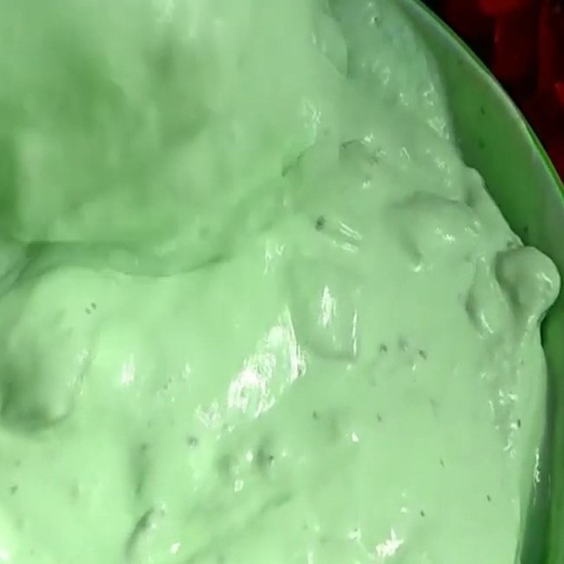 Bước 2 Trộn kiwi và kem Kem kiwi