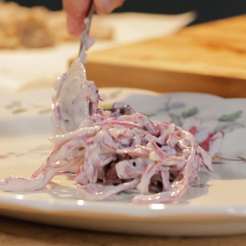 Bước 4 Trộn salad Salad kẹo óc chó bắp cải tím