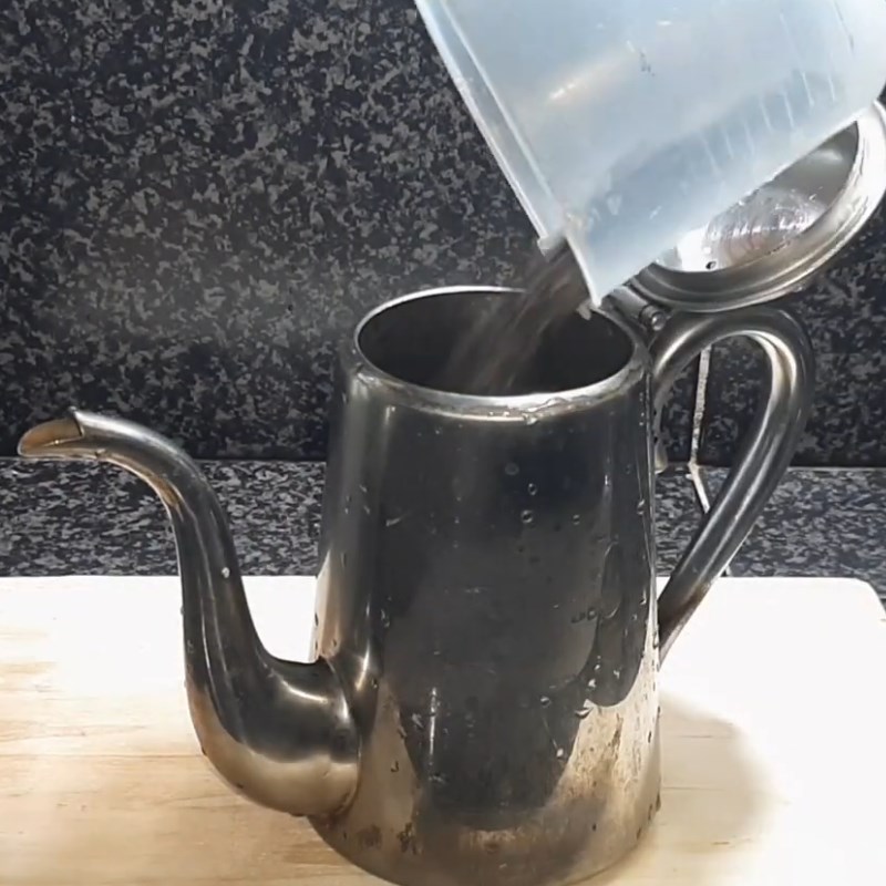 Bước 1 Ủ trà Trà sữa socola nutella