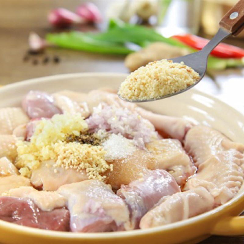 Bước 2 Ướp thịt vịt Canh vịt nấu măng