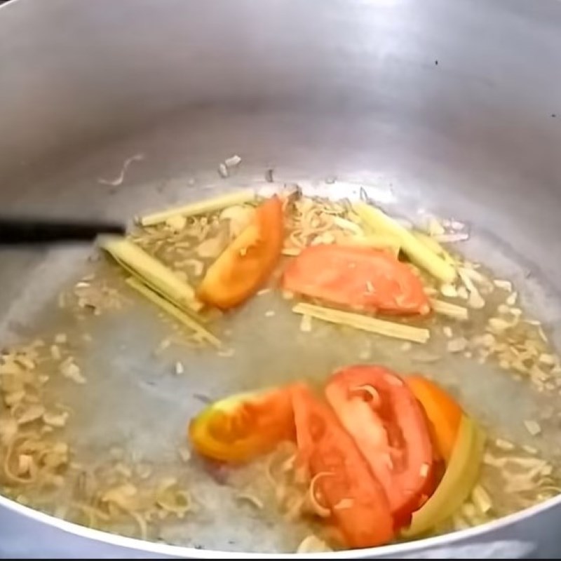 Bước 3 Xào ếch Lẩu ếch sa tế