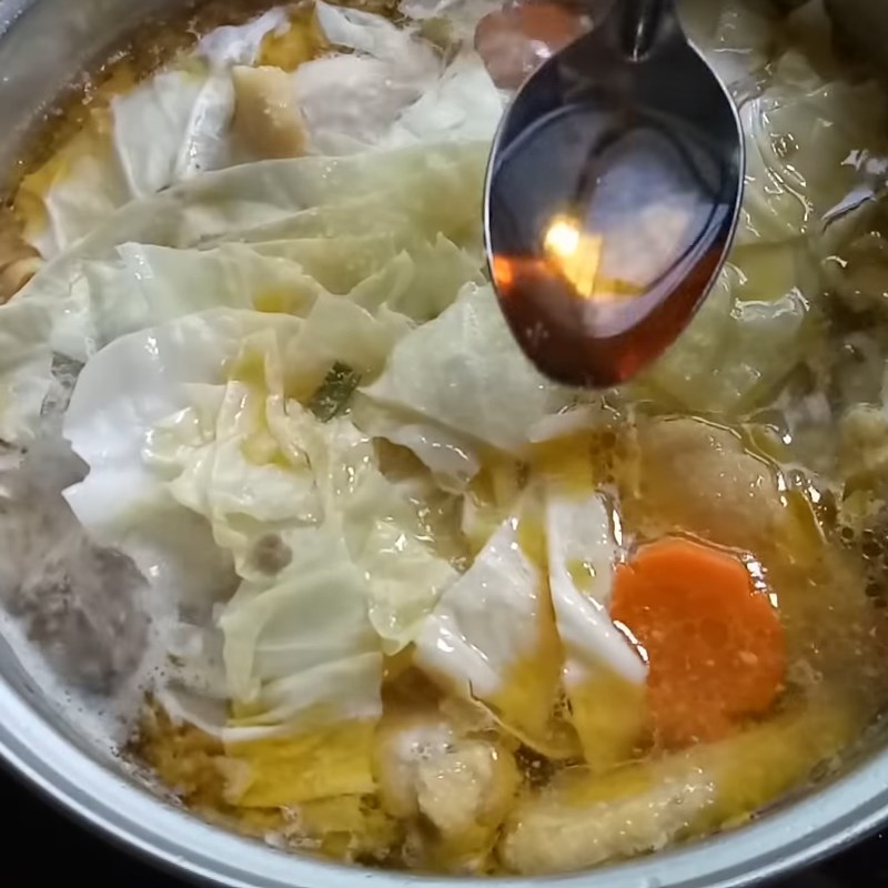 Bước 3 Xào gà Bánh canh bột xắt thịt gà