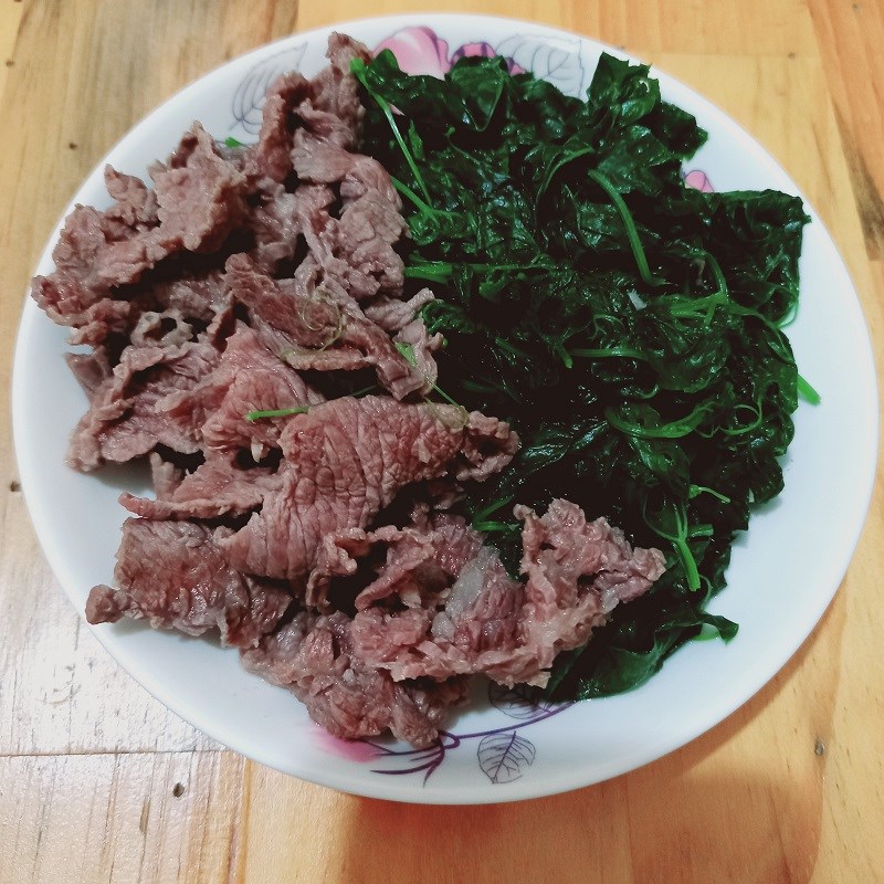 Bước 4 Thành phẩm Bò nhúng nước dừa lá khổ qua rừng (công thức được chia sẻ từ người dùng)
