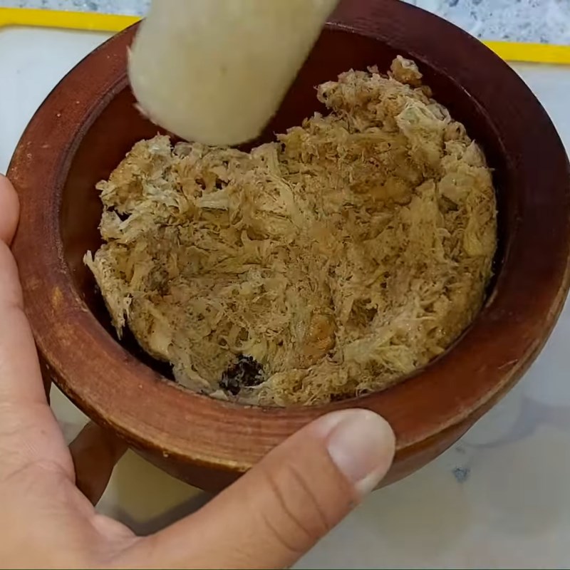 Bước 3 Xào và giã sườn non lần 2 Ham chay - hem chay từ sườn non