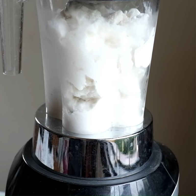 Bước 4 Xay mịn kem Kem dừa không Whipping Cream