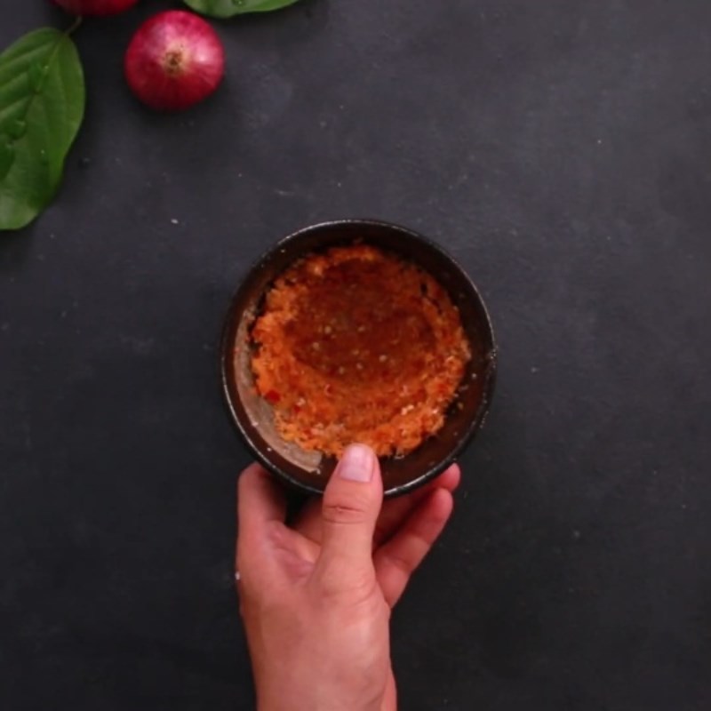 Bước 1 Làm muối tôm khô Mì trộn bò viên muối ớt
