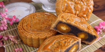 Bí quyết làm bánh Trung Thu mè đen trứng muối thơm lừng, hấp dẫn đón rằm tháng Tám 14 1200 1200x676 27 1200x676 1