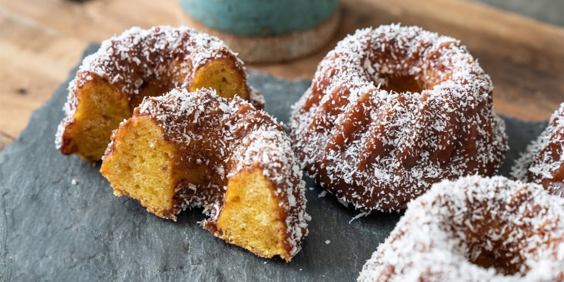 3 công thức làm bánh Lamington thơm lừng, dễ làm cho dịp Giáng Sinh 32 1260 1200x643 47