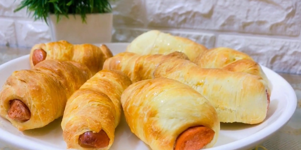 Hướng dẫn làm bánh mì cuộn xúc xích bằng nồi chiên không dầu thơm ngon tại nhà 1 1260 1200x676 46