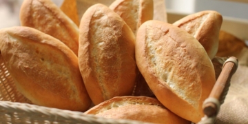 Hướng dẫn làm bánh mì đặc ruột thơm ngon đơn giản bằng nồi chiên không dầu 22 1260 1200x676 52