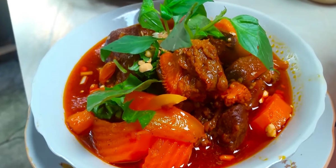 Cách làm lưỡi bò kho cà rốt đơn giản, thơm lừng, hấp dẫn ăn là ghiền 1 2 1200x676 7 1