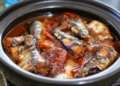 2 cách làm cá mòi kho cà và kho dưa chua thơm ngon, đầy dinh dưỡng 55 2 cach lam ca moi kho thom ngon dinh duong 23 760x367 1