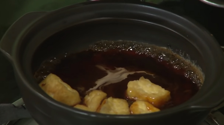 Bước 3 Kho cà tím Cà tím kho tương ớt
