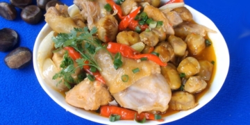 2 công thức gà kho và thịt heo kho hạt dẻ bùi béo, ngon khó cưỡng 54 2 cach lam ga kho va thit heo kho hat de bui beo cuc ngon mieng 1 1200x676 1