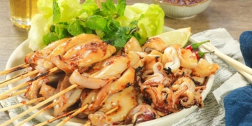 2 cach lam mon muc nuong voi sa te muoi ot ngon ba chay de lam tai nha 1b 1200x676 1