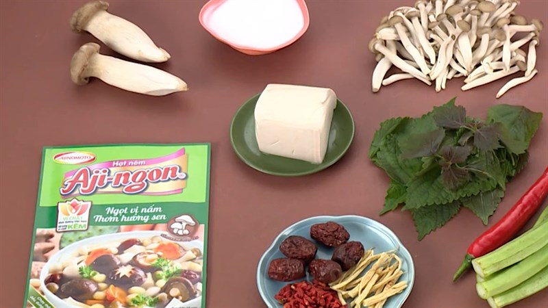 Nguyên liệu món ăn 3 cách làm nấm đùi gà hấp cải xanh, hấp lá tía tô và hấp thái