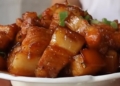 3 cách làm thịt ba chỉ rim đậm đà, thơm ngon cho bữa cơm gia đình 19 2 cach lam thit ba chi rim nuoc mam va nuoc tuong thom ngon avt 1200x676 1