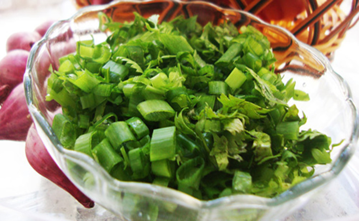 Bước 1 Sơ chế nguyên liệu Cháo giò heo truyền thống
