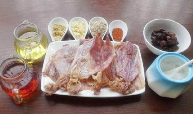 Nguyên liệu món ăn cháo mực khô và cháo mực tươi
