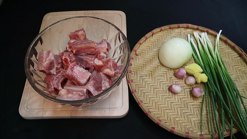 Nguyên liệu món ăn sườn kho coca và sườn kho đậu hũ