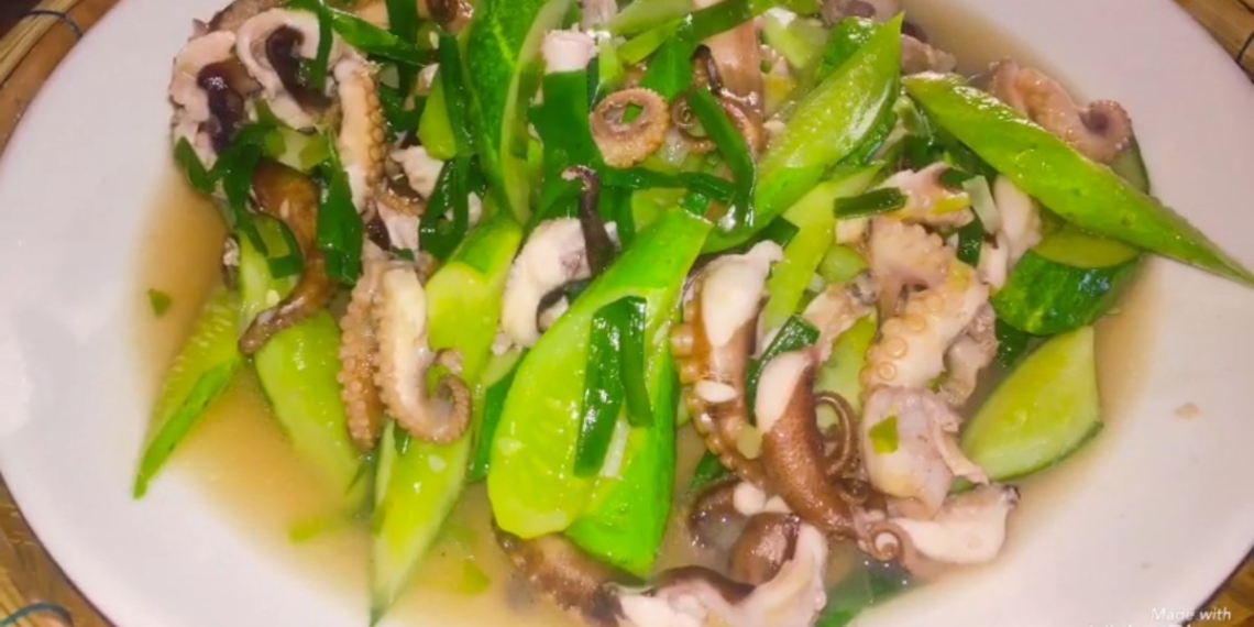 Hướng dẫn 2 cách làm bạch tuộc xào dưa leo và dưa cải chua thơm ngon, đơn giản 35 2cachlambachtuocxaodualeovaduachua 1200x676 1