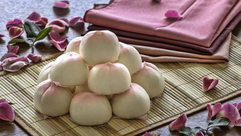 Bánh Trung Thu hình quả đào - Thái Lan