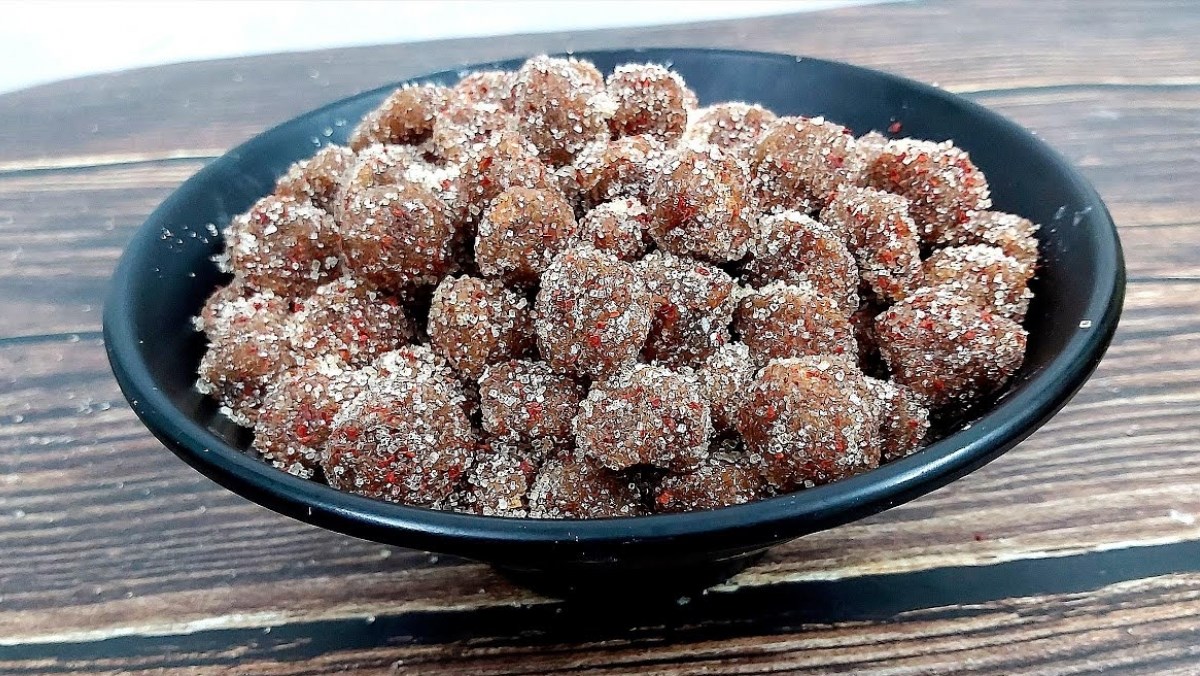 Mứt me viên muối ớt