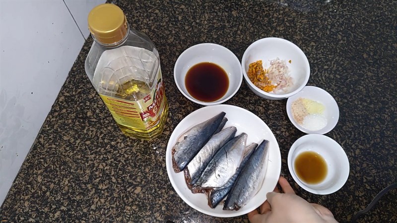 Nguyên liệu món ăn cá nục kho gừng và kho nghệ