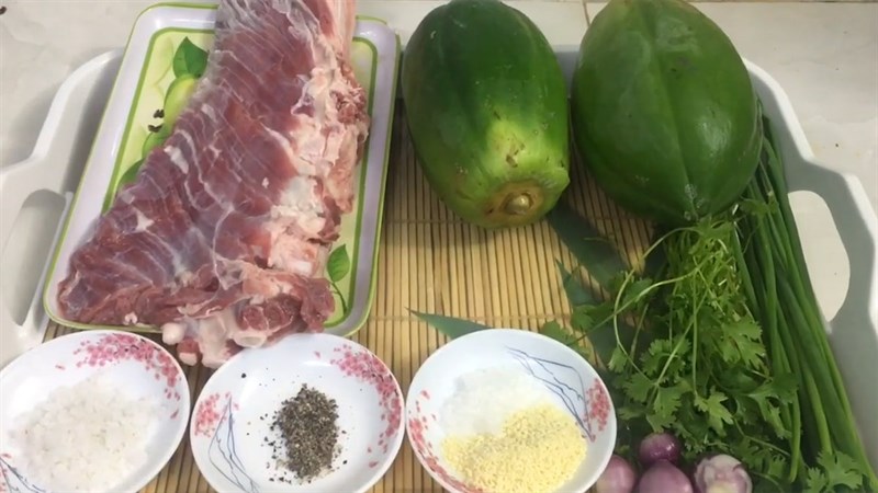 Nguyên liệu món ăn sườn heo hầm đu đủ, sườn bò hầm đu đủ
