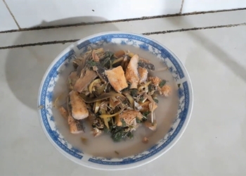 Canhchuakhocalocngon NauAnHangNgayVlog9 14screenshot 1200x676 1