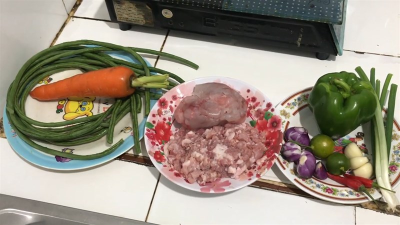 Nguyên liệu món ăn đậu đũa cuộn thịt, đậu đũa cuộn chả cá