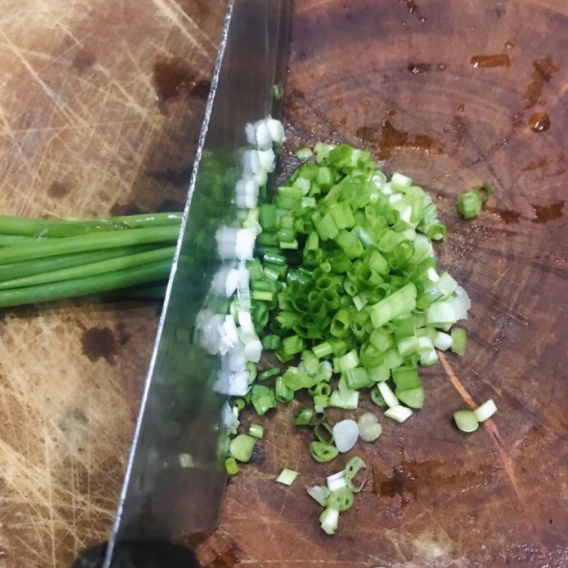 Bước 1 Sơ chế nguyên liệu Mướp xào thịt heo