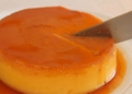 EgglessMangoBreadPuddingWithoutOvenCaramelBreadPuddingMangoDelightS1E55 34screenshot 1200x676 1