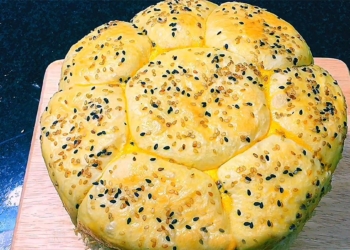 KHONG CAN LO. CACH LAM BANH MI HAP NHAN KHOM DUA MEM MIN RAT DE 1200x676 1
