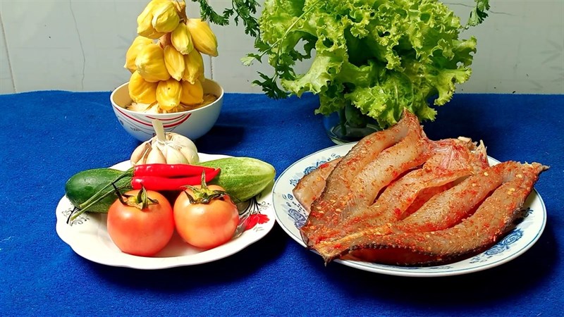 Nguyên liệu món ăn khô cá lóc sốt me và sốt bơ tỏi