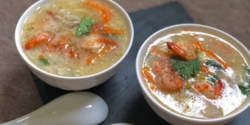Cách nấu súp tôm nấm bào ngư thơm ngon bổ dưỡng cho bé yêu 16 MY MOM COOKS SUP TOM NAM MON NGON ME LAM CACH LAM DON GIAN 0 3 screenshot 1200x675 1
