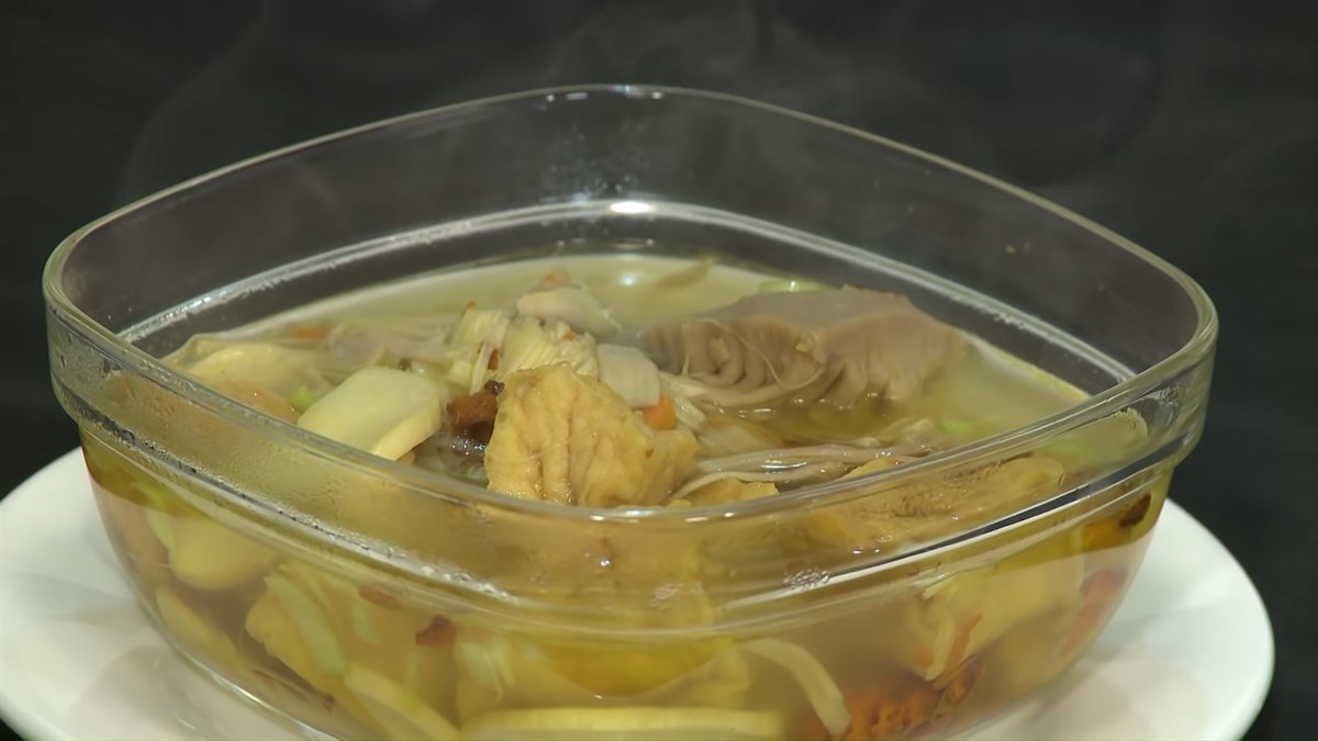 Canh mít non nấu nghệ