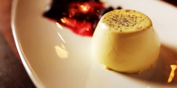Panna Cotta Original authentic Italian recipe of this show stopper of a dessert Panna Cotta 0 24 screenshot 1 1200x676 1