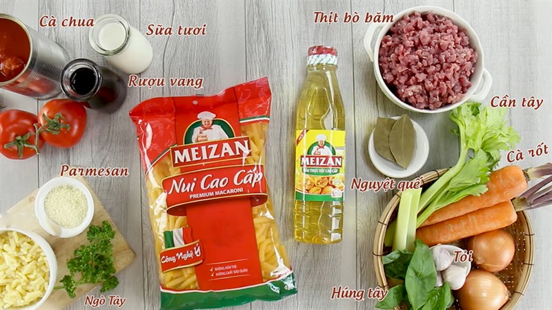 Nguyên liệu món ăn nui đút lò phô mai sốt bò
