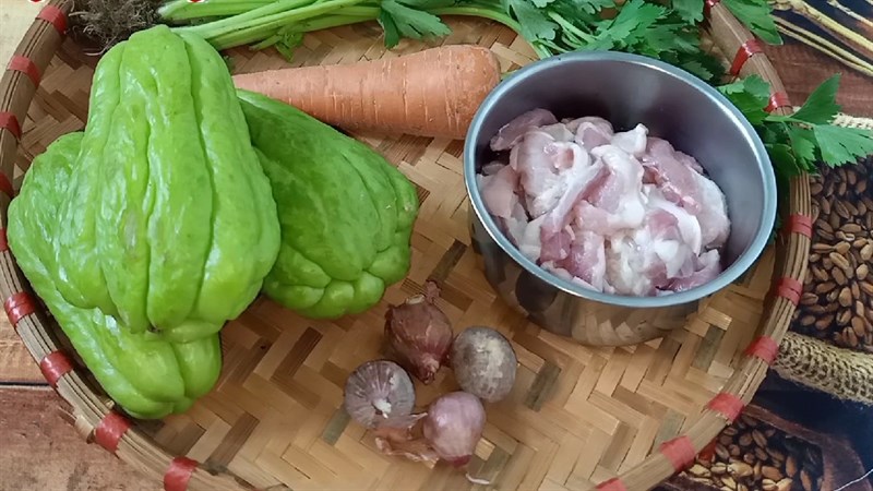 Nguyên liệu món ăn 2 cách làm su su xào thịt