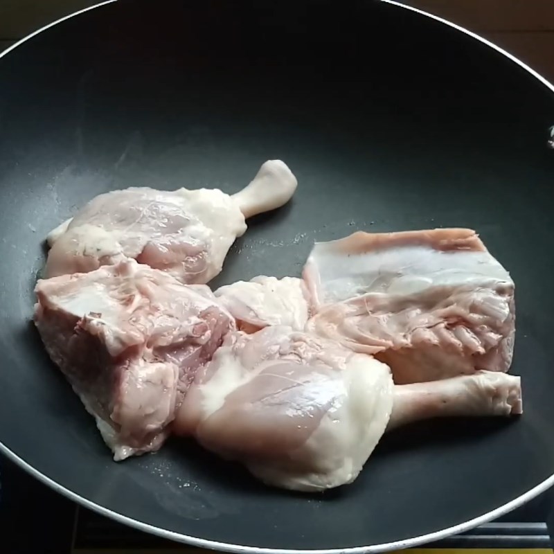 Bước 2 Áp chảo vịt Vịt kho ngũ vị
