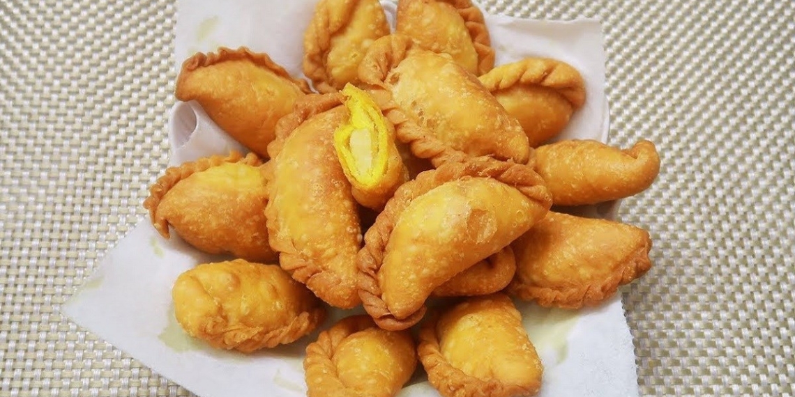 Hướng dẫn làm bánh gối - bánh quai vạc nhân đậu xanh chiên giòn thơm ngon khó cưỡng 1 ava 1200x676 6